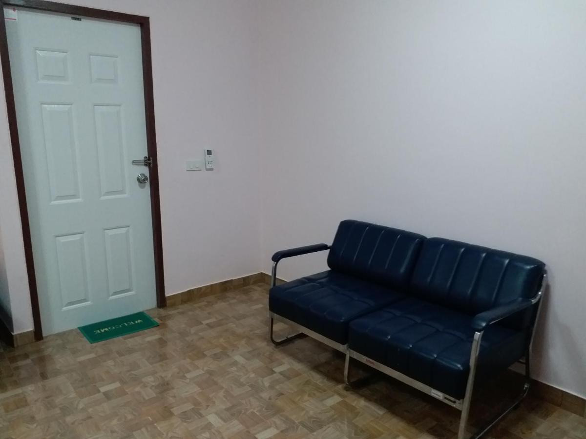 Baan Hin Sai Suay Ξενοδοχείο Nong Sarai Εξωτερικό φωτογραφία